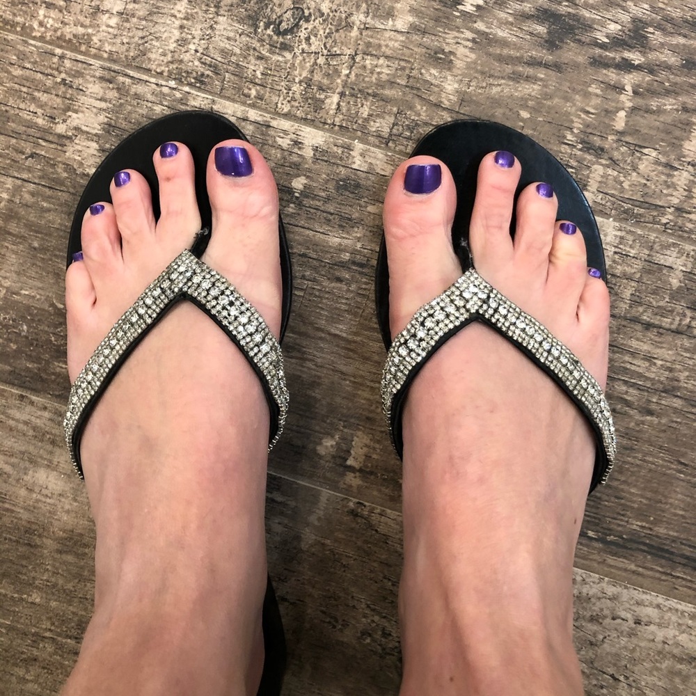 Pelle Moda black diamond-like shoes